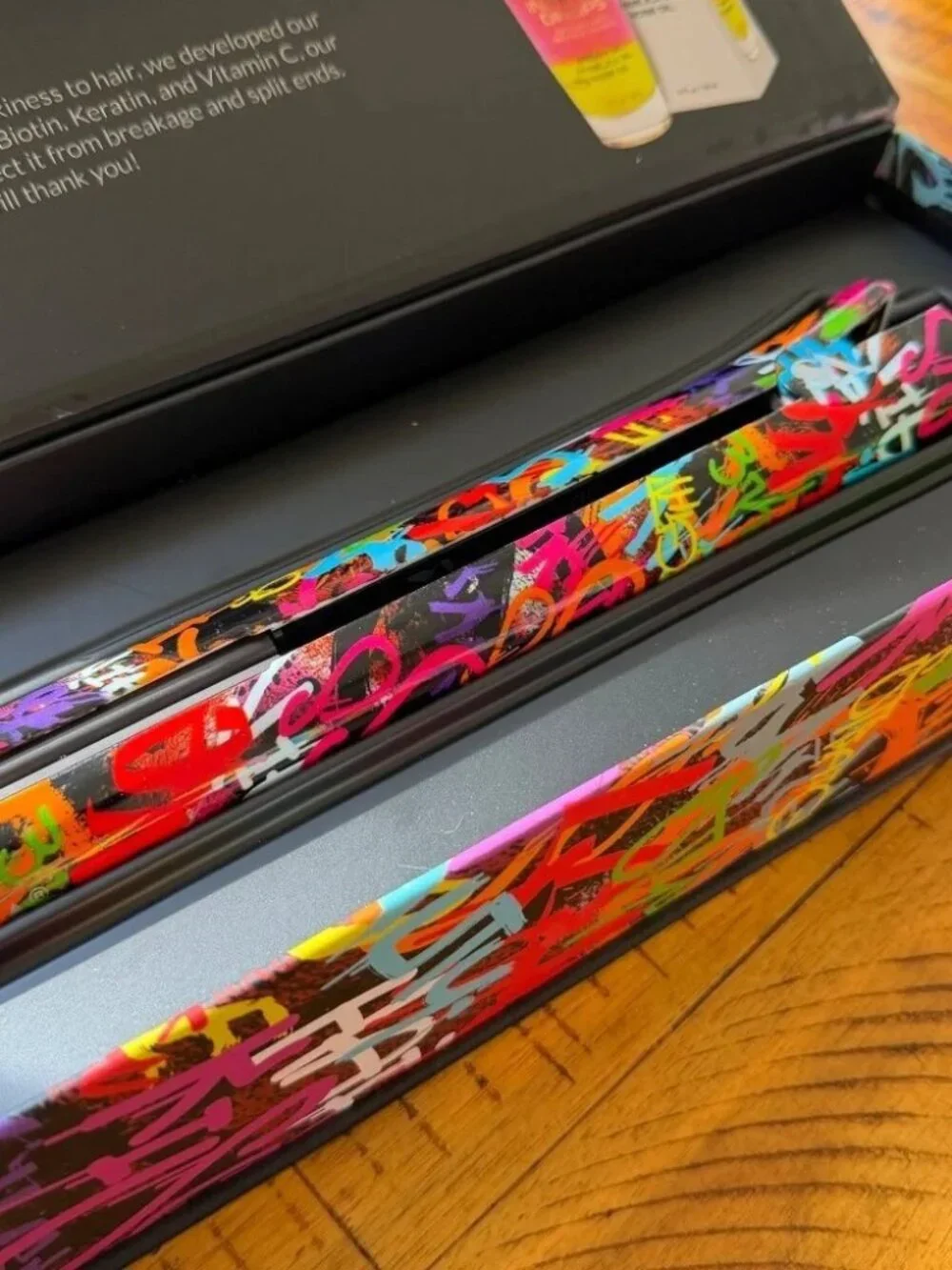Straight Ahead Bionic Pro Ceramic Flat Iron Rare Gold Collection Graffiti NIB